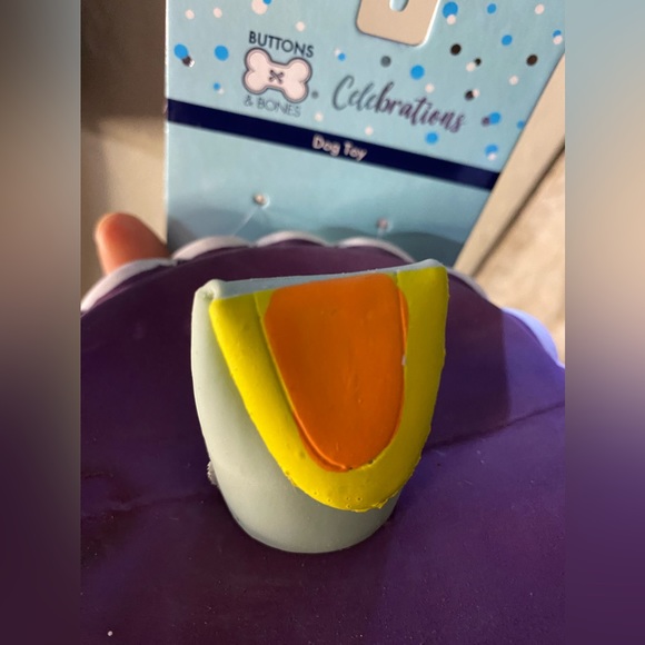 Pet Toys Celebration large Squishy Squeaky Chew Toy Buttons and Bones - Picture 3 of 3